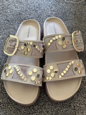 Free People Revelry Studded Sandals. Sz 6